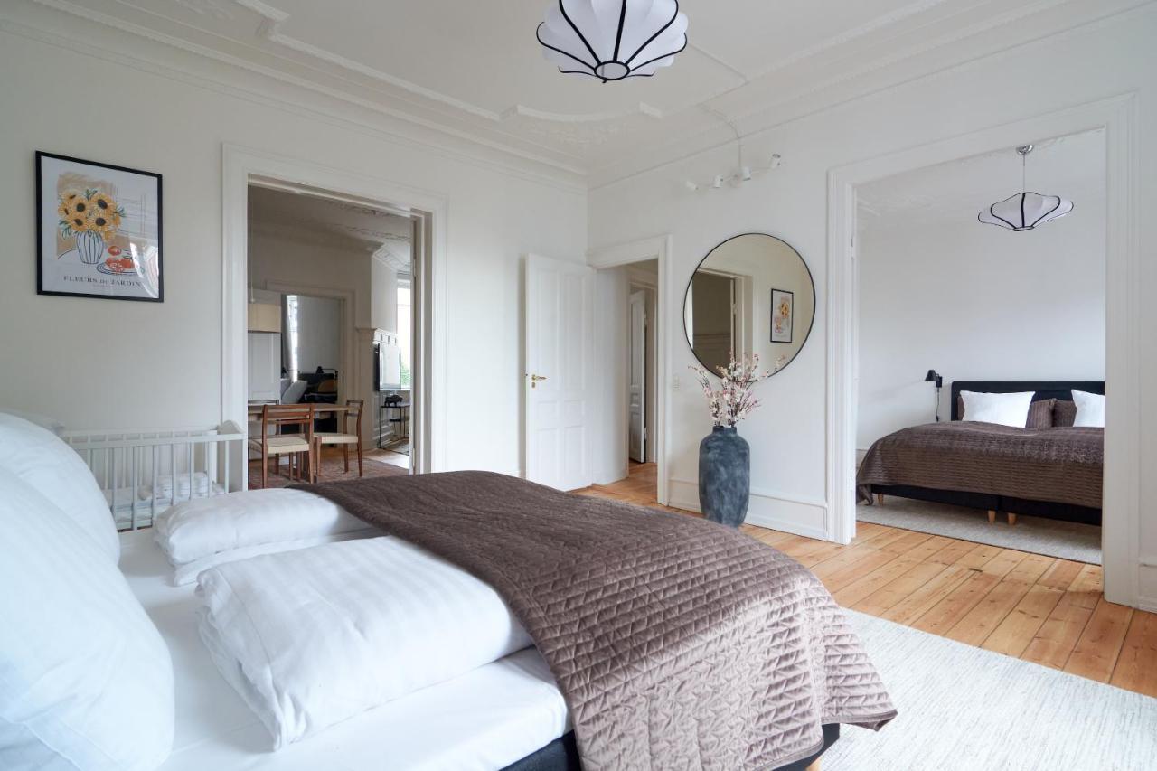 Large & Modern Flats In Family Friendly Neighbourhood Lejlighed København